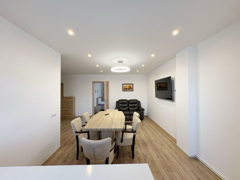 Apartament de vanzare!