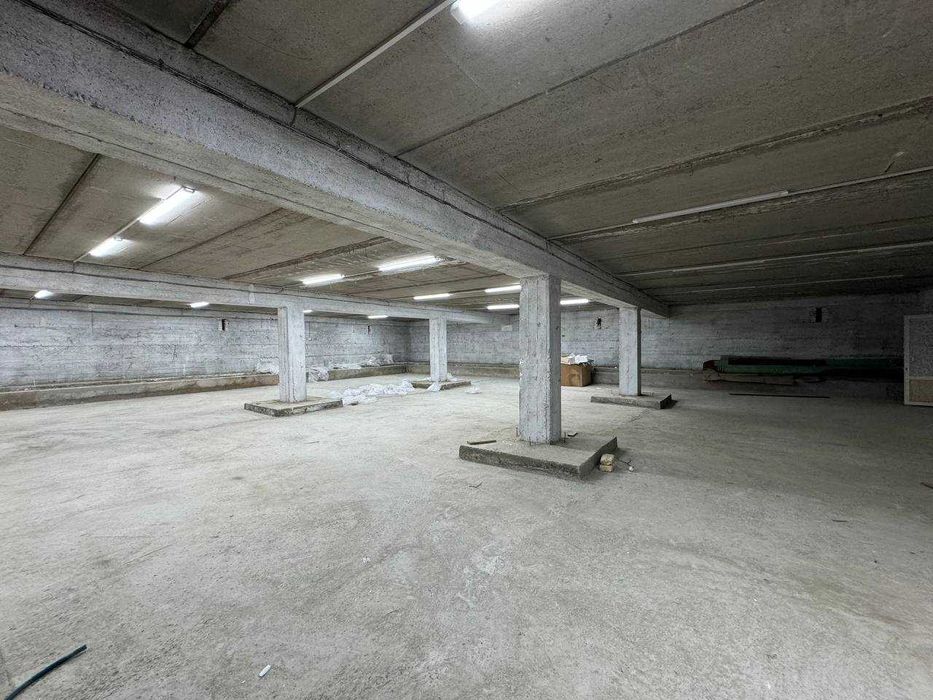 Tayyor 500m2 omborxona jaraga beriladi.
