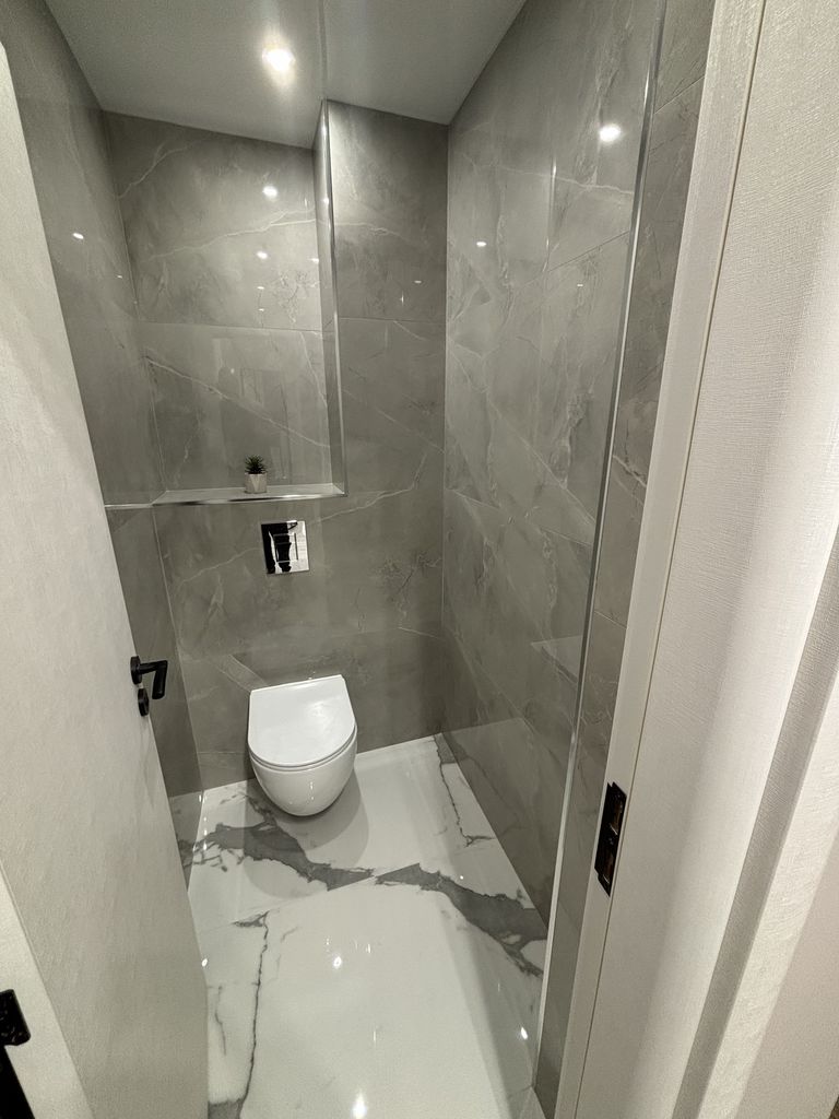 Продава се Тристаен апартамент в Пловдив, Тракия - 106 кв.м за 1595 €/кв.м - Снимка #11