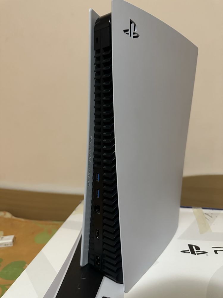 PlayStation 5 Disc Version