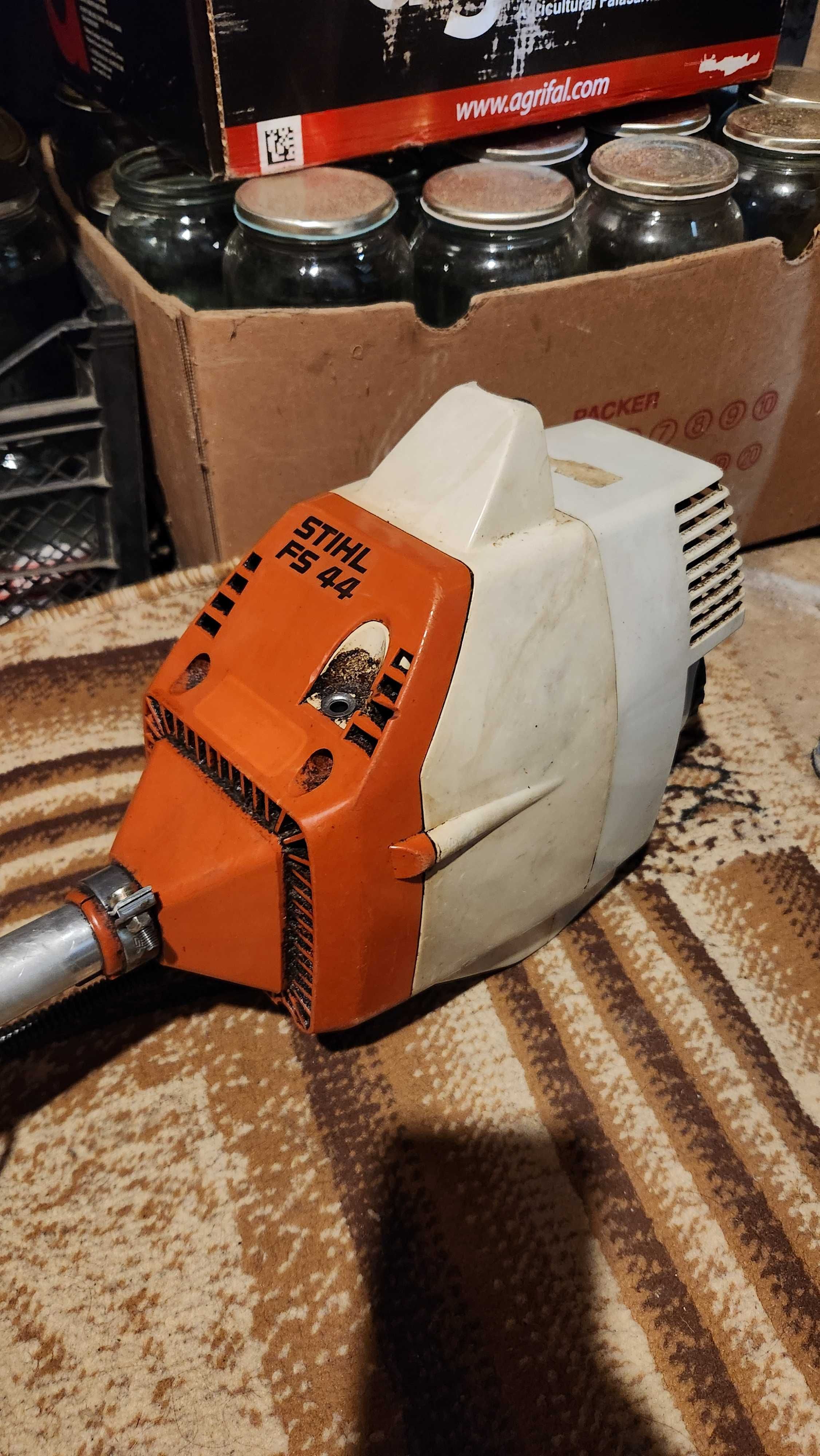 Stihl fs44 работещ
