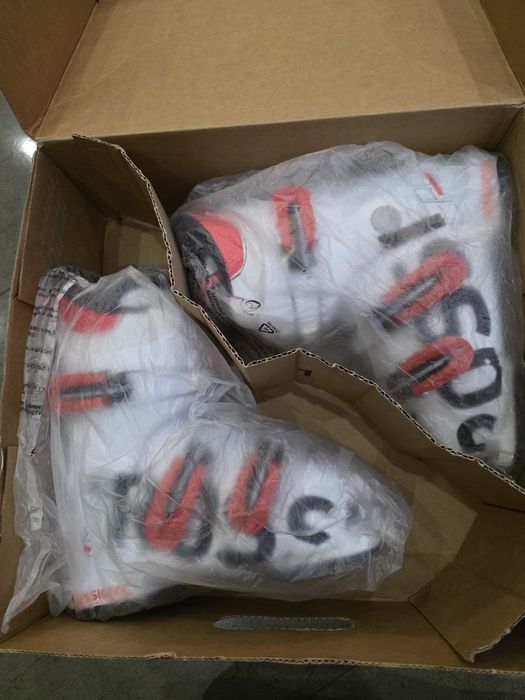 Детски ски комплект ски ,обувки, щеки