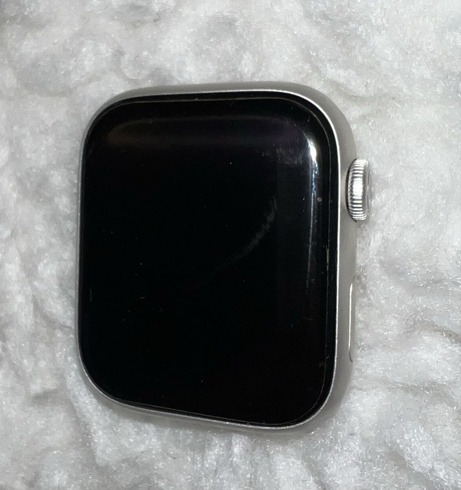 Часовник Apple Watch серия 8 45mm