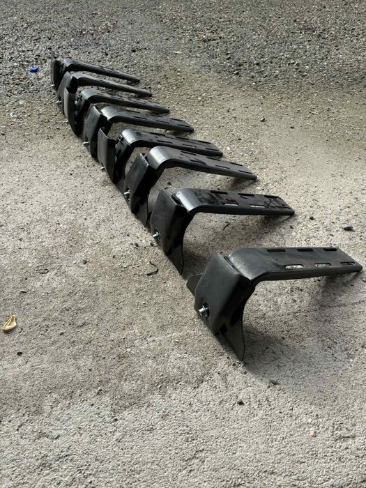 Планки и крепежи за експедиционен багажник