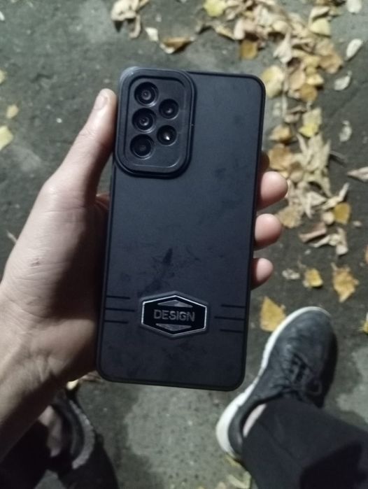 Продам Samsung а33