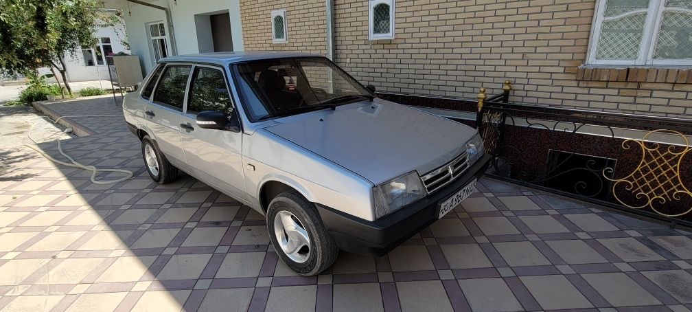 Продается ВАЗ 21099