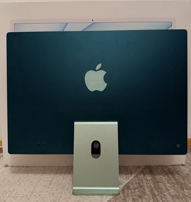 Продам iMac 24", Retina 4.5K Apple M1, 8 ГБ, 256 ГБ SSD