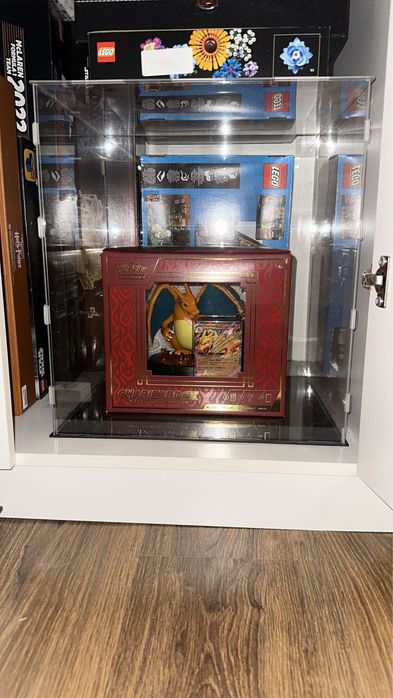 Charizard ex Super - Premium Collection - Sigilat