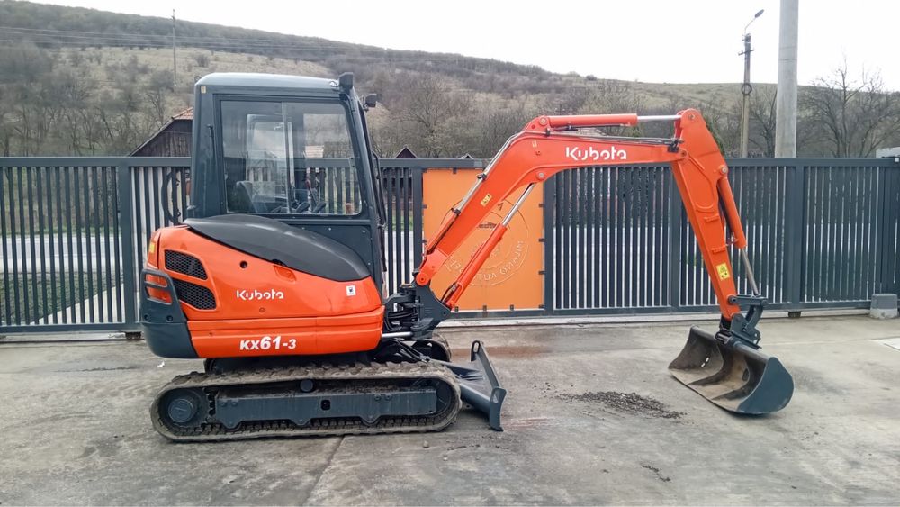 Miniexcavator kubota 2600kg
