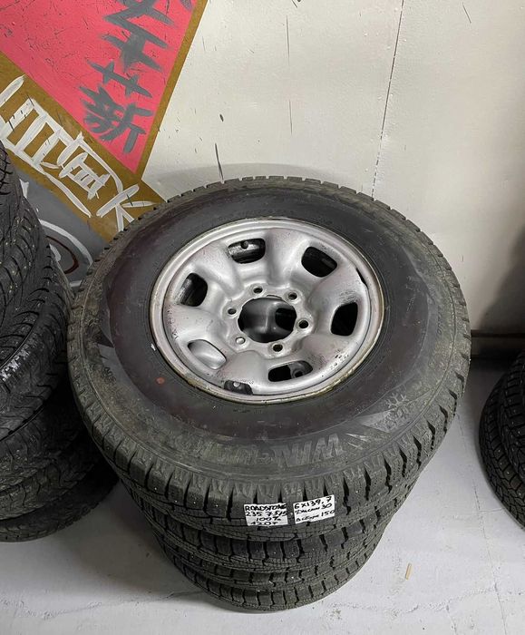 Комплект колёс Roadstone Р15 6х139.7