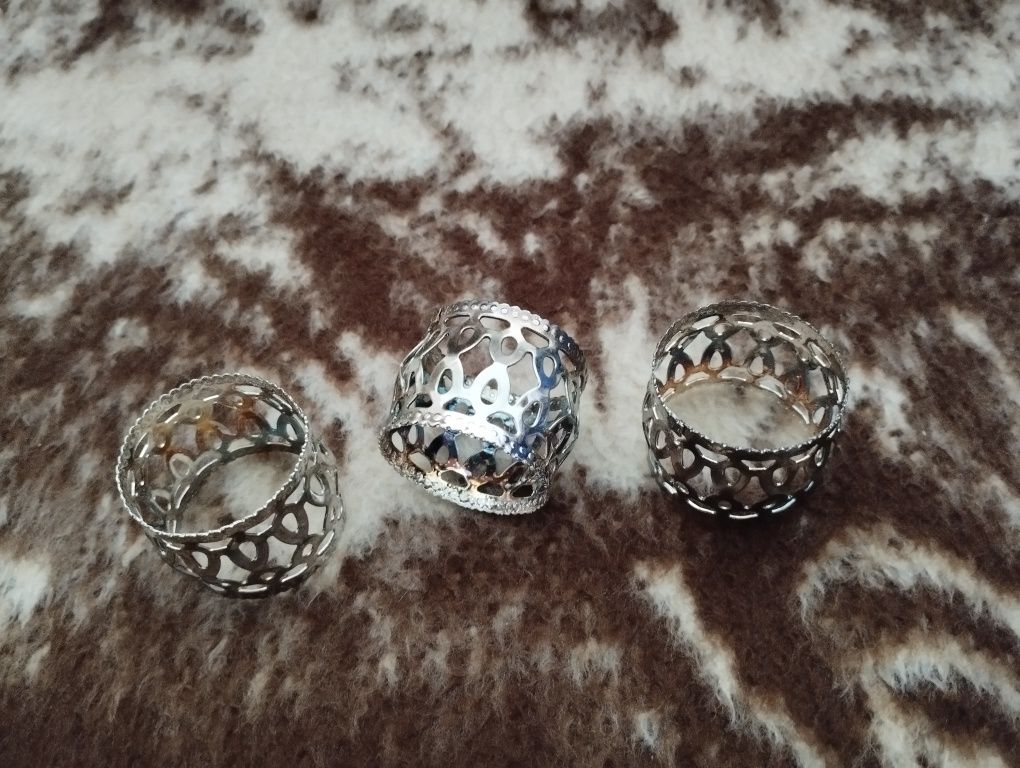 Set de 3 inele pentru servet argintate