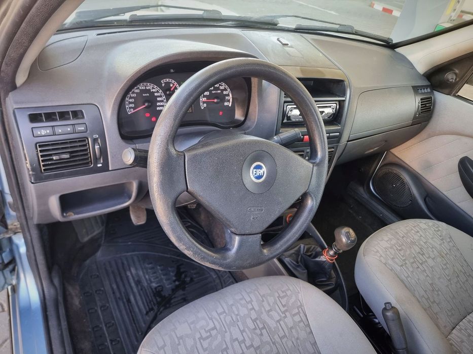 Fiat Albea Parc Auto/Fiat Albeea/2007