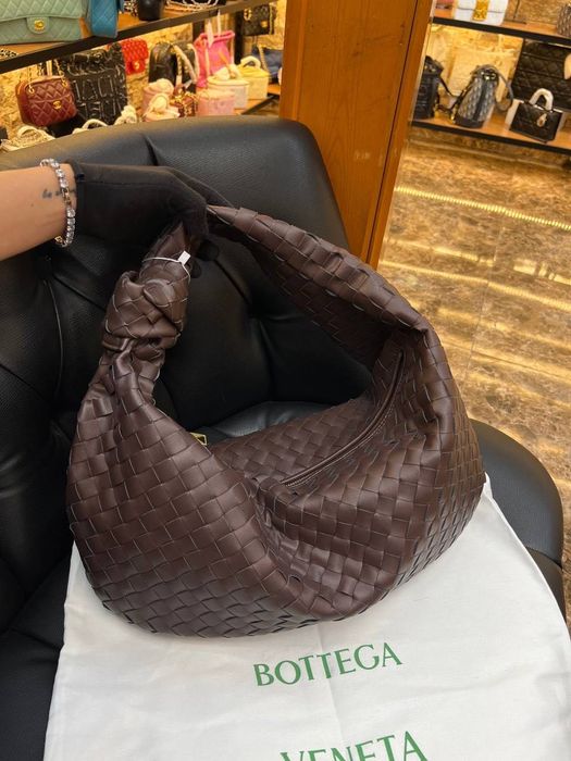Чанта Bottega Veneta JODIE medium sizе  естествена кожа
