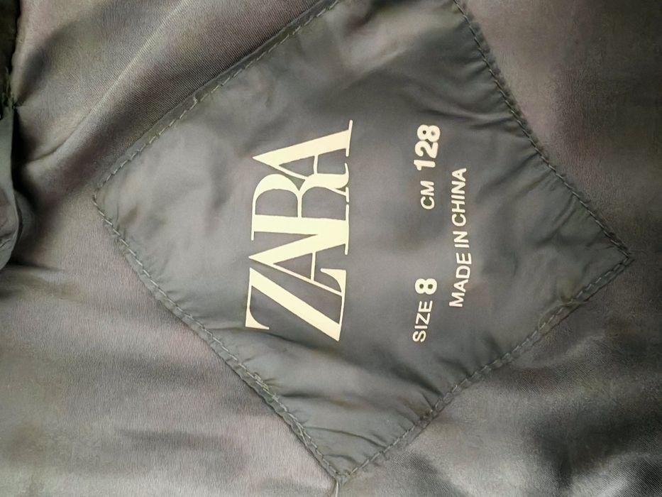 Vand geaca Zara 8 ani 128 cm