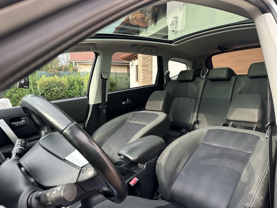 Nissan Qashoai 2012  7 Locuri 4X4