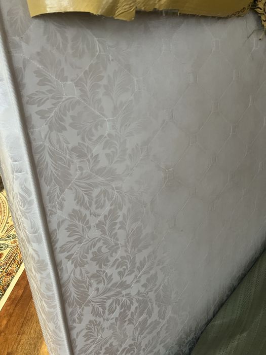 Продам матрас б/у
