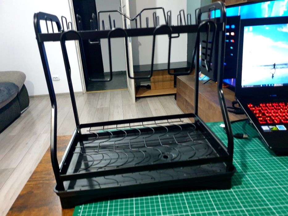 Vând suport pentru vase – stare foarte bună