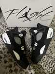 Jordan 4 white thunder