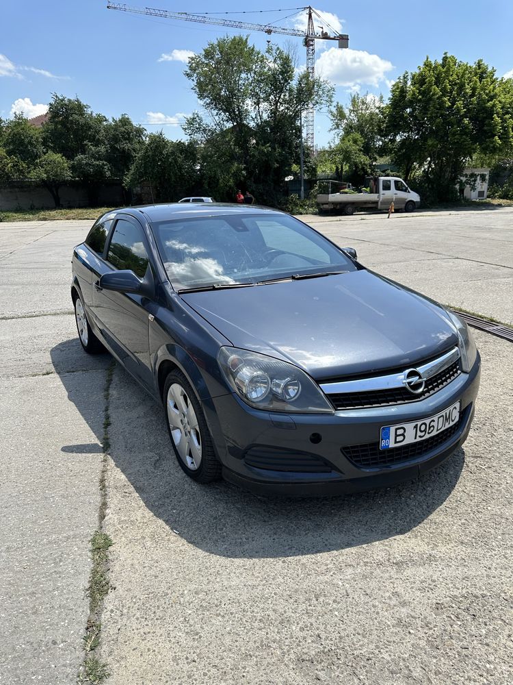 Opel Astra GTC 2007 1.9 Full