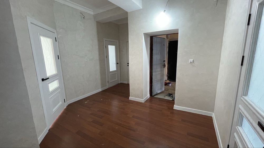 3 ком квартира рядом с Гипер хаусом. Свежый ремонт новая мебель.