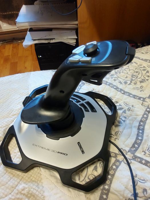 Joystick Logitech Extreme 3D Pro