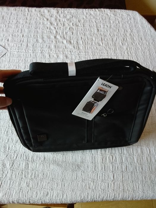 Мъжка чанта-чисто нова