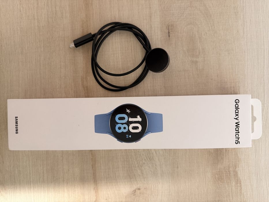 Samsung Galaxy Watch 5 - Смарт Часовник