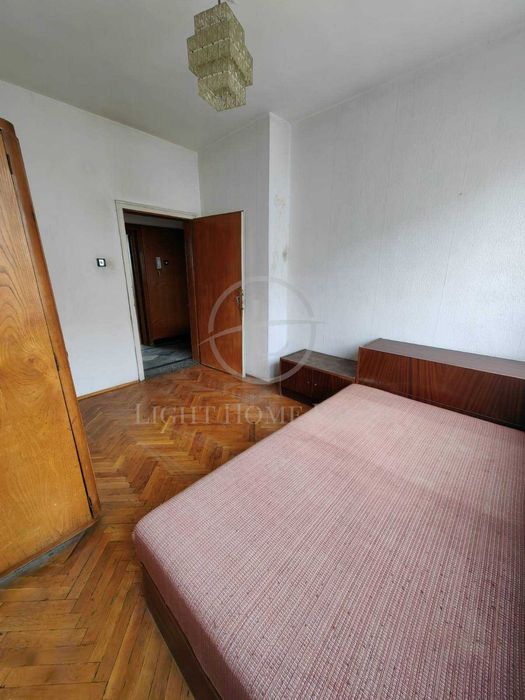 Продава се Многостаен апартамент в Пловдив, Гагарин - 96 кв.м за 2334 €/кв.м - Снимка #3