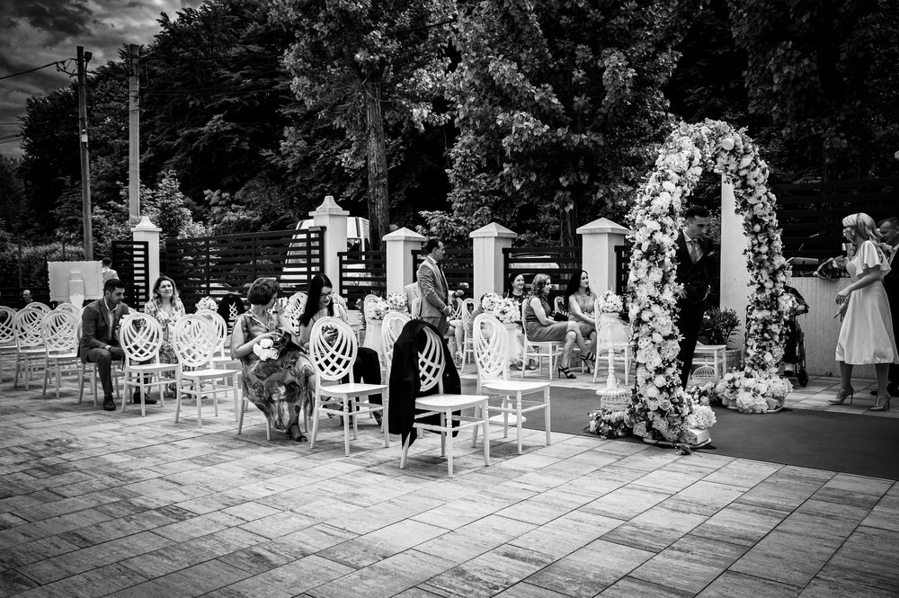 Servicii Foto-Video -Evenimente (Fotograf,Videograf,Drona,Nunta,Botez)
