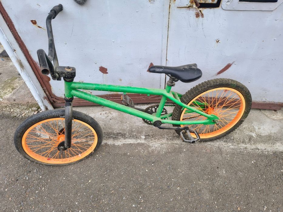 Bicicleta bmx verde