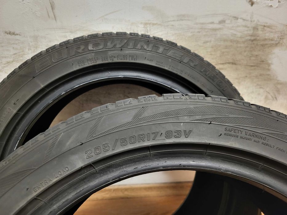 205/50/17 Pirelli / Falken зимни гуми