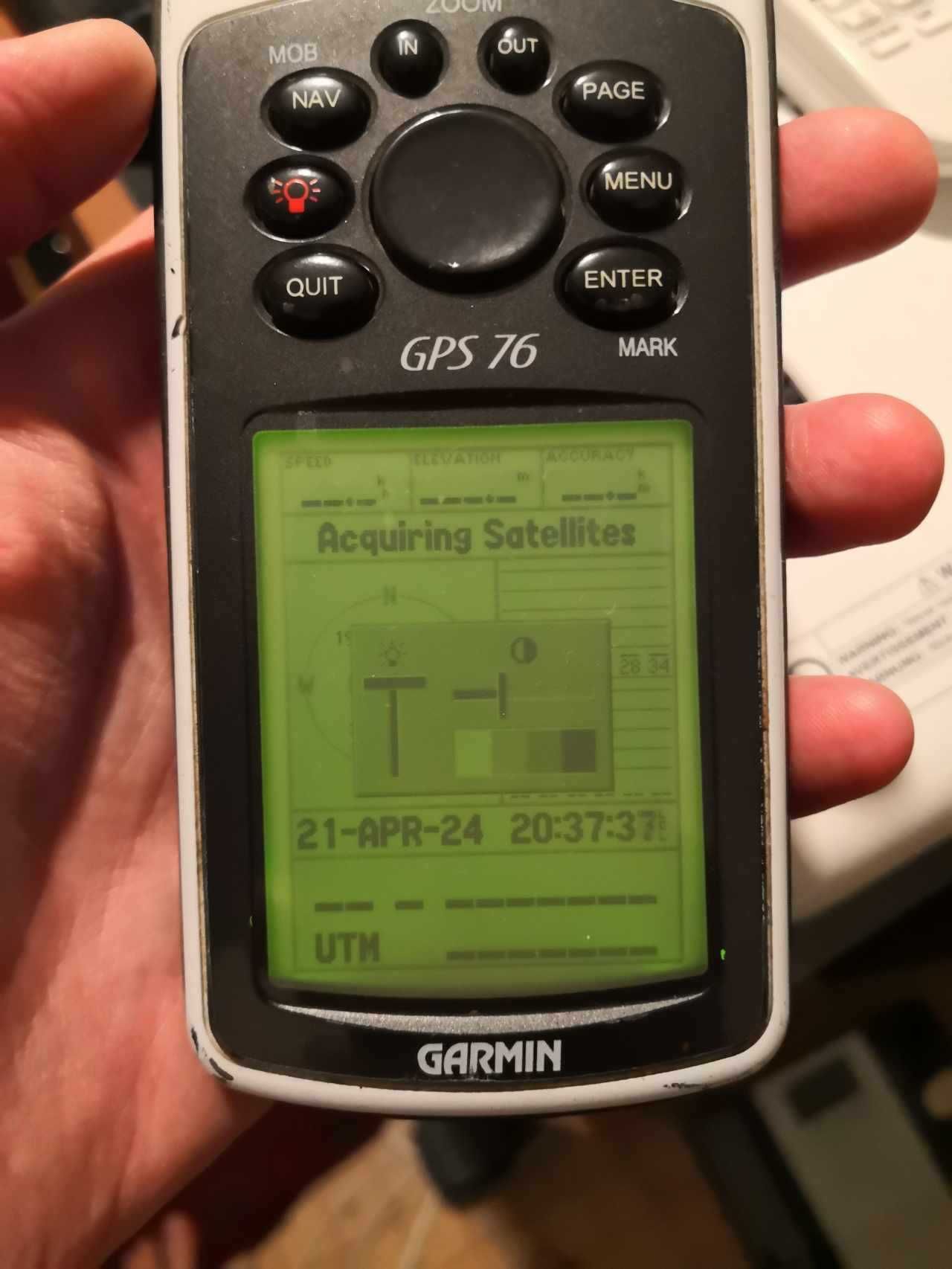 Навигация Garmin GPS 76