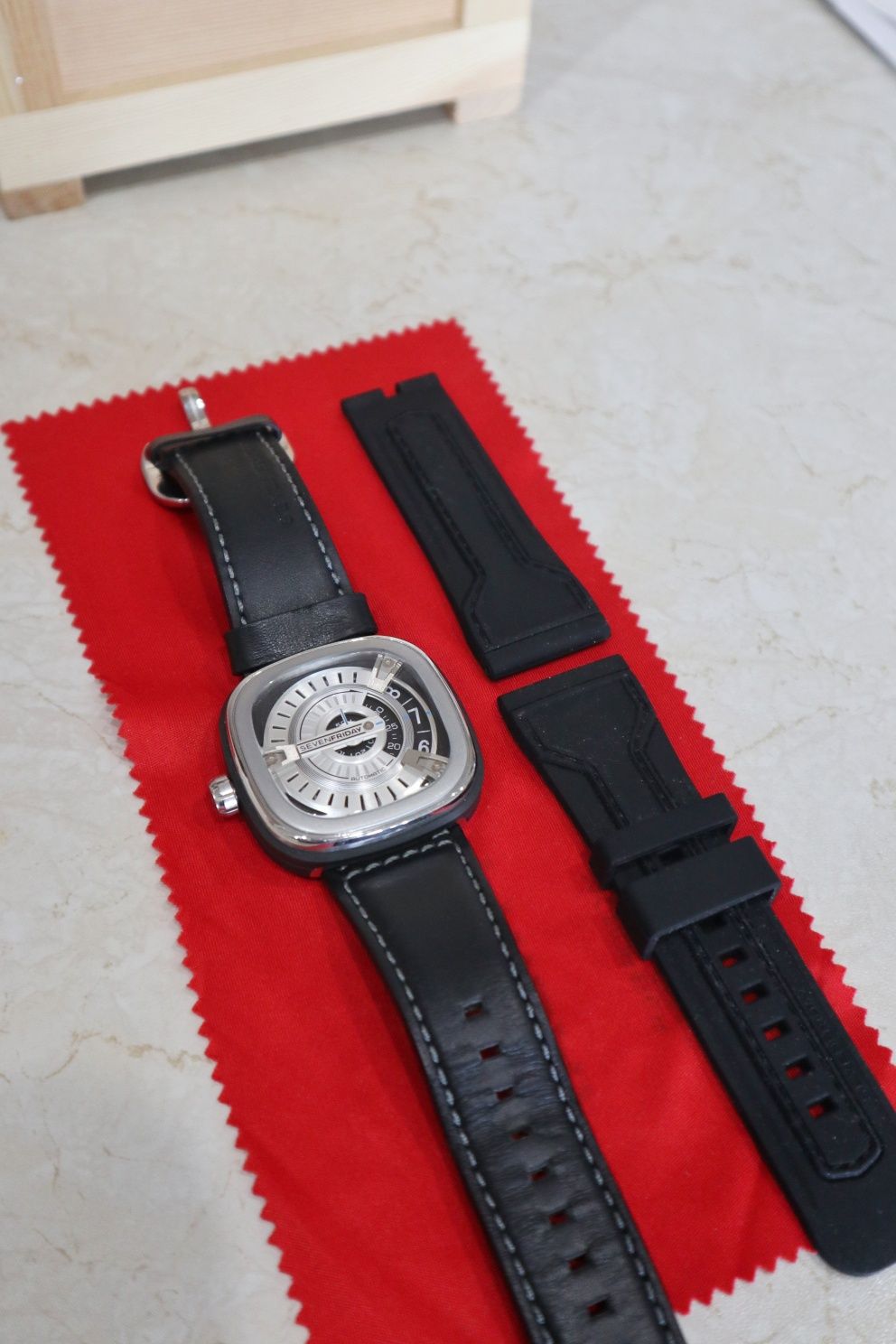 Мъжки часовник SevenFriday M1/01