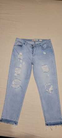Jeans/ blugi  dama M