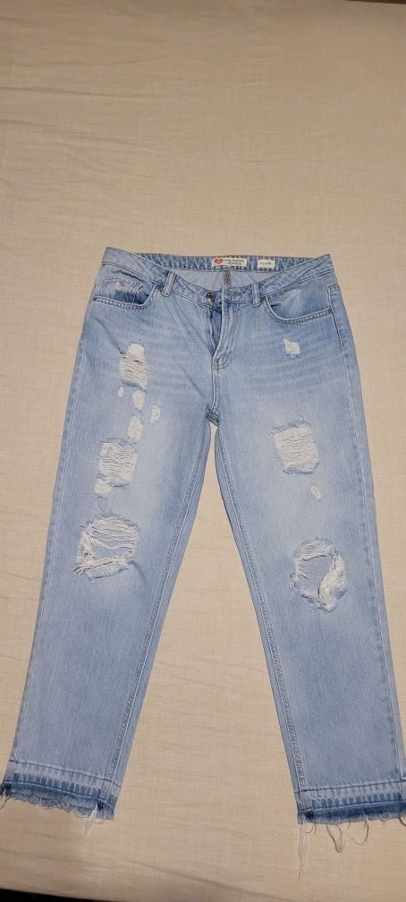 Jeans/ blugi  dama M