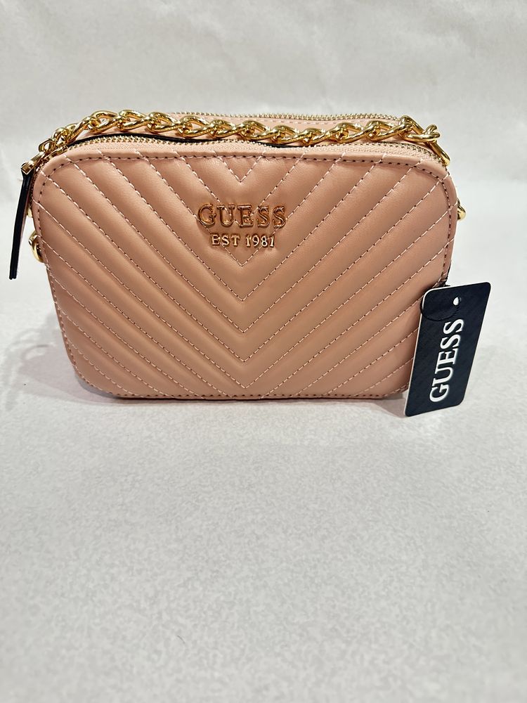 Сумочка guess