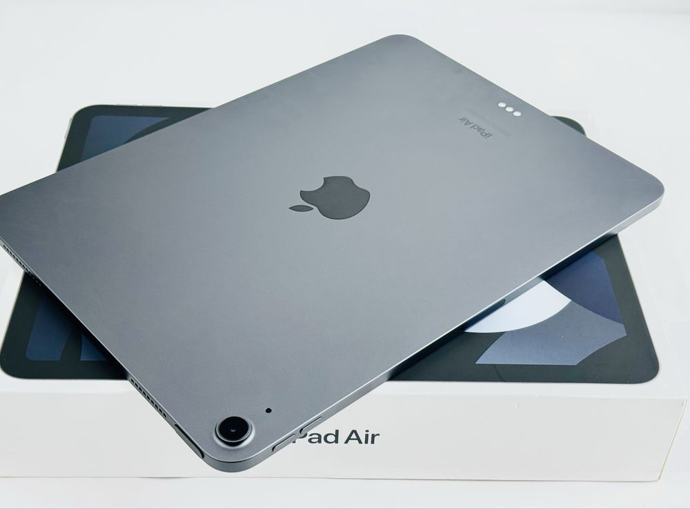 Apple iPad Air 5 64GB WiFi Space Gray Перфектен! Гаранция!