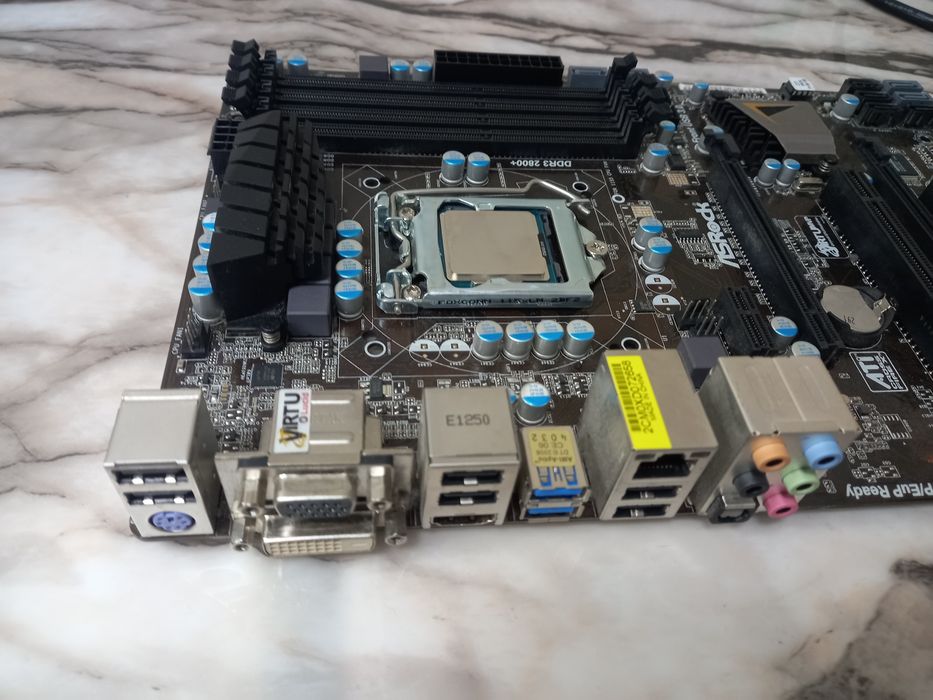 Дънна платка ASRock Z77 Pro4 + Intel® Core i7-3770K lga 1155