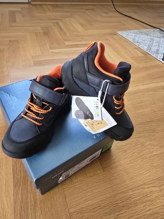 Боти Geox J Simbyos Boy номер 28