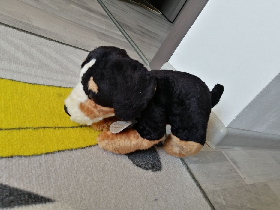 Cățelul Benjie de pluș