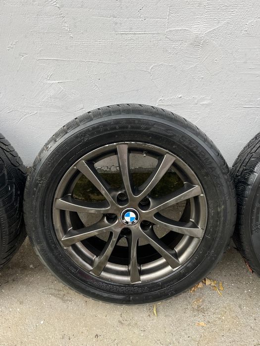 Se vând jante BMW R17