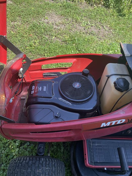 Vand tractoras tuns iarba MTD