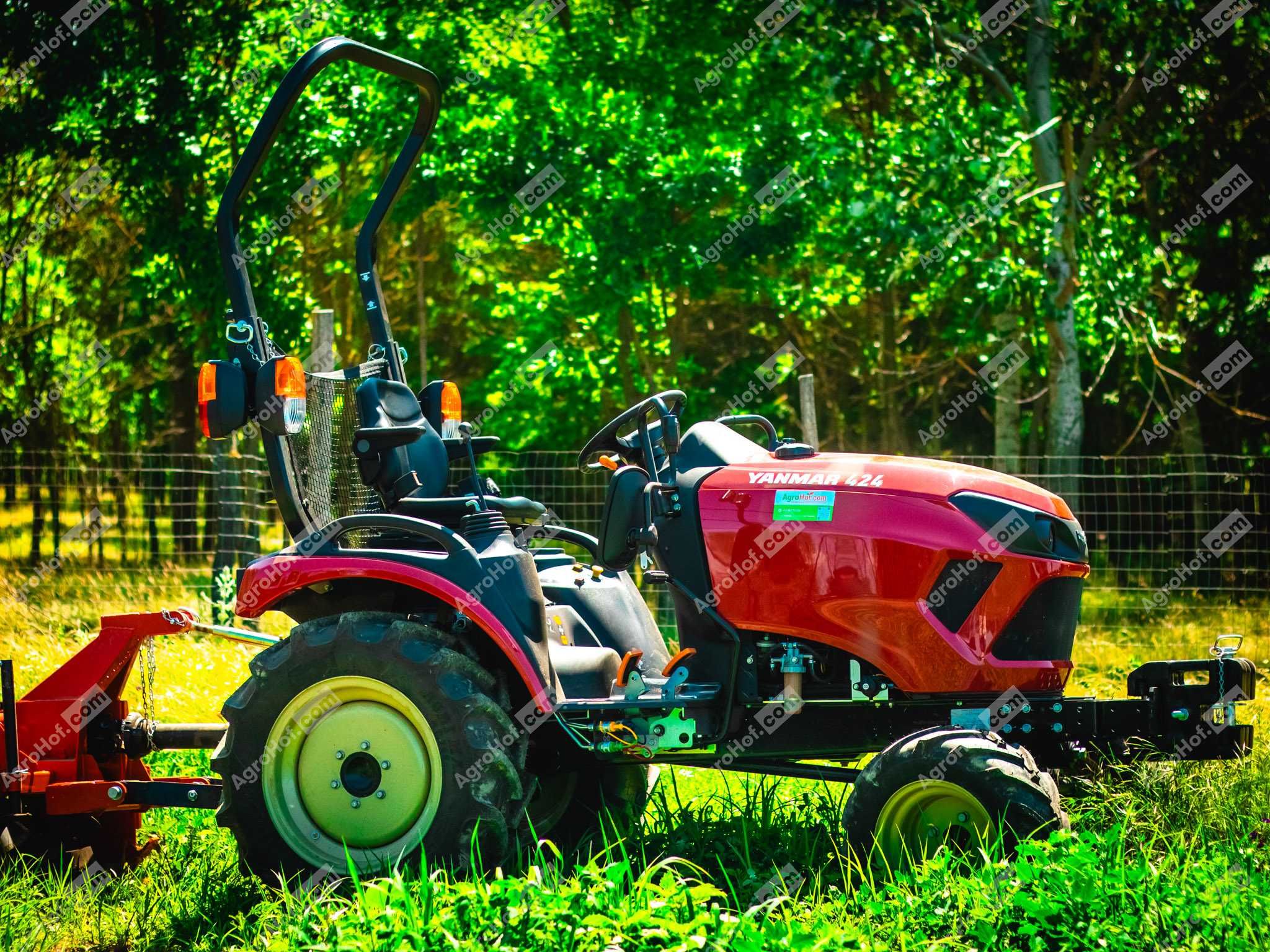 Yanmar Tractor 26 CP / SA426V-R + Cadou Alpha S 1650 tocator vegetabil
