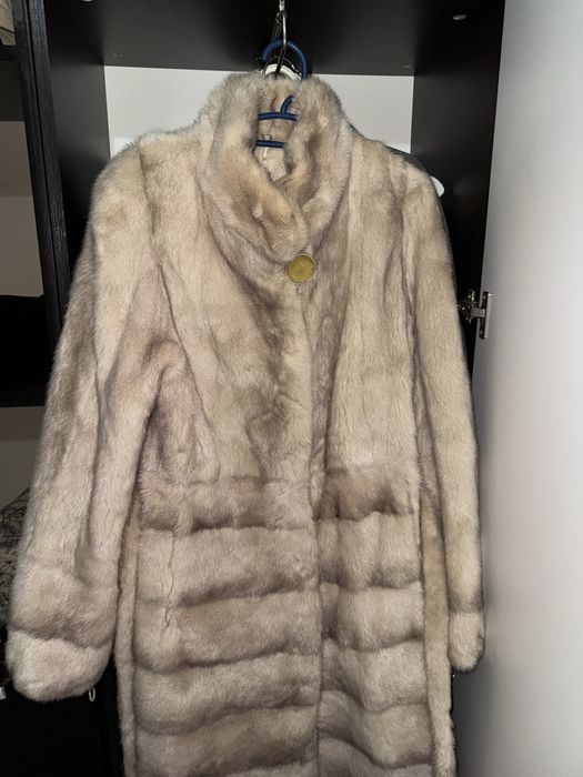 Продается натуральная норковая шуба