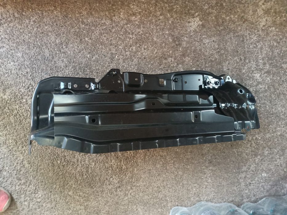 Coltar/Panou/Stalp Spate Toyota Hilux 2016/2017/2018