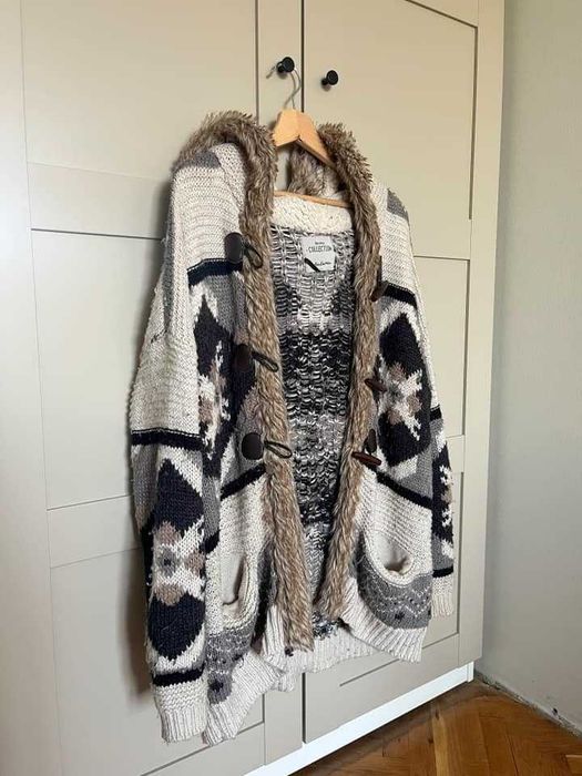 Мека и уютна зимна жилетка