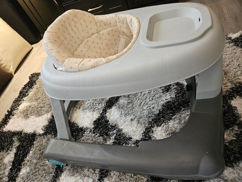 Проходилка Hauck 3 в 1 играчка за бутане