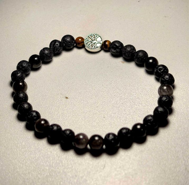 Гривни с кауза за лечение