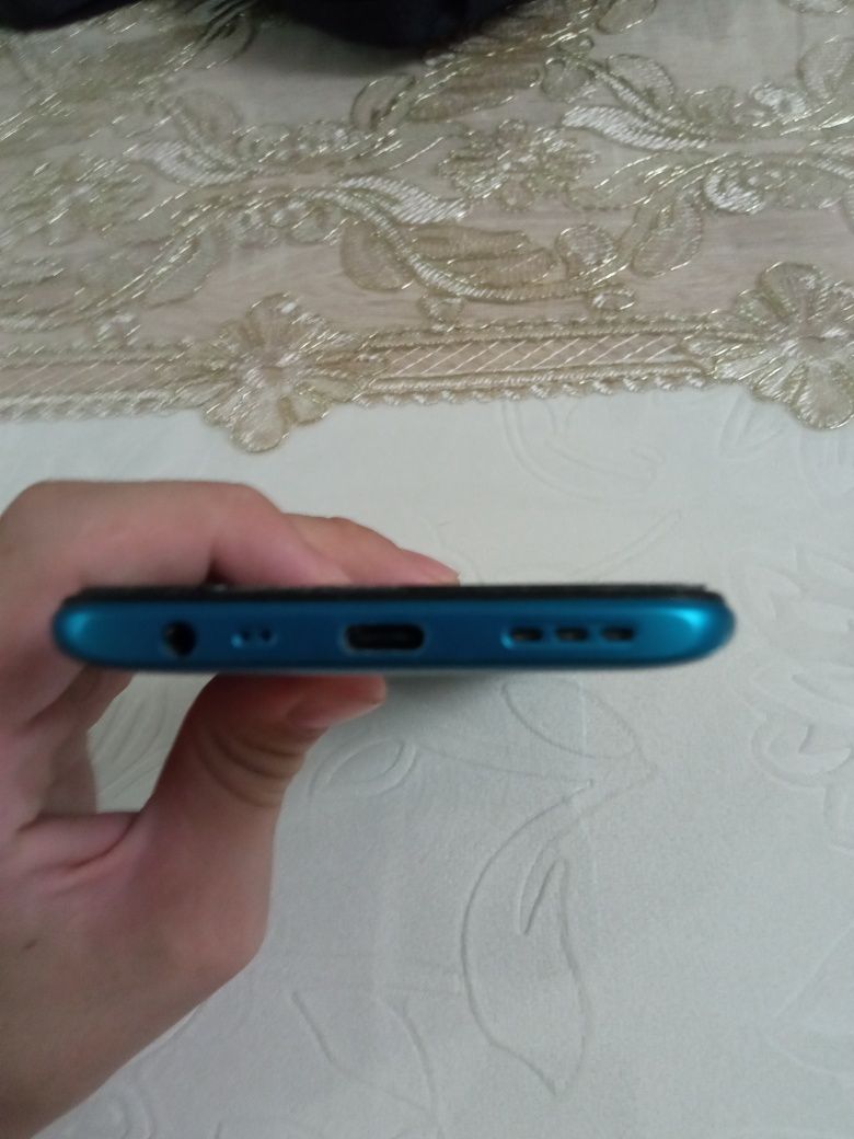 Redmi 9 .32gb talik