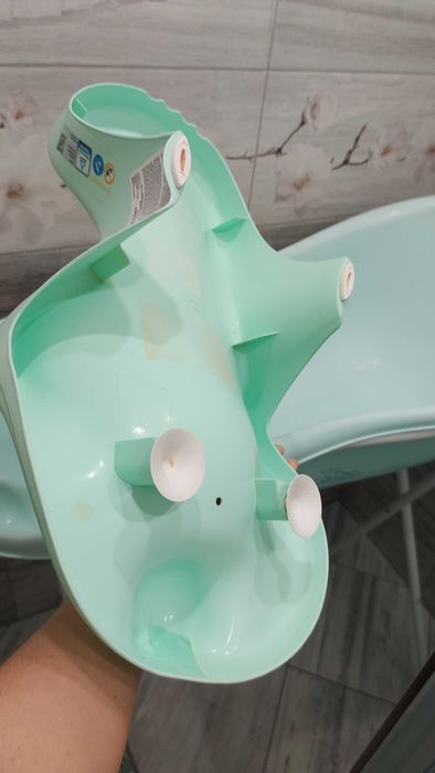 Бебешко корито със стойка и подложка за къпане